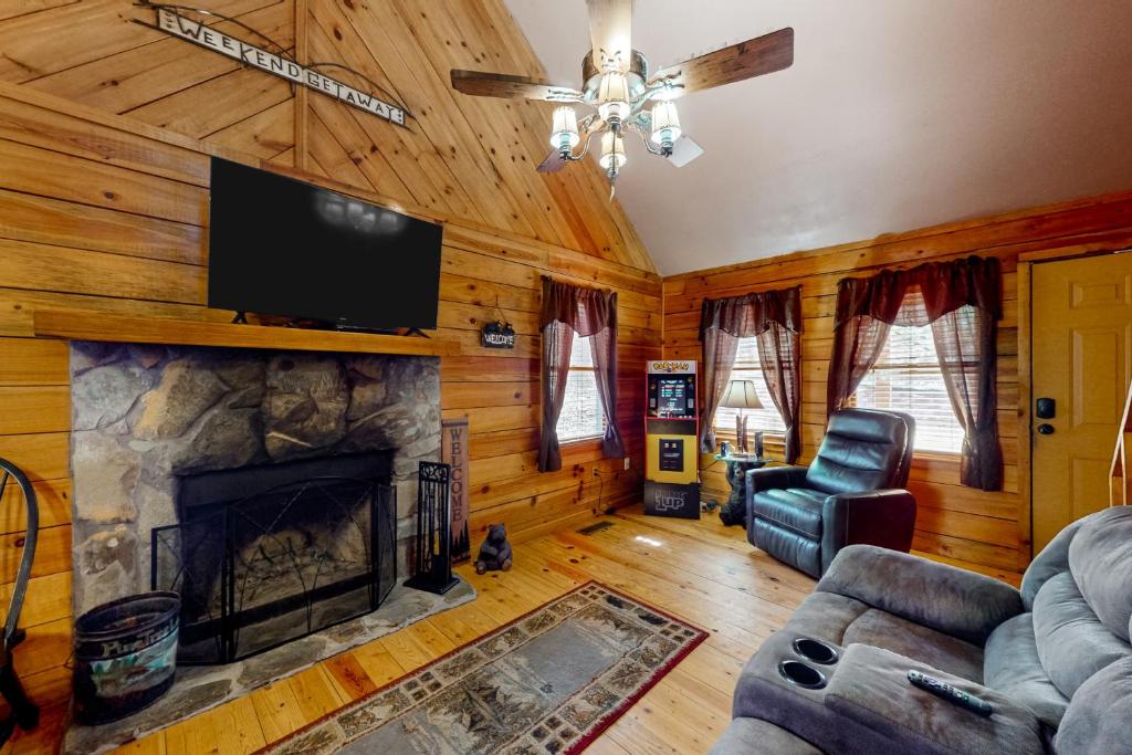 Pine Tree Lodge photo 3