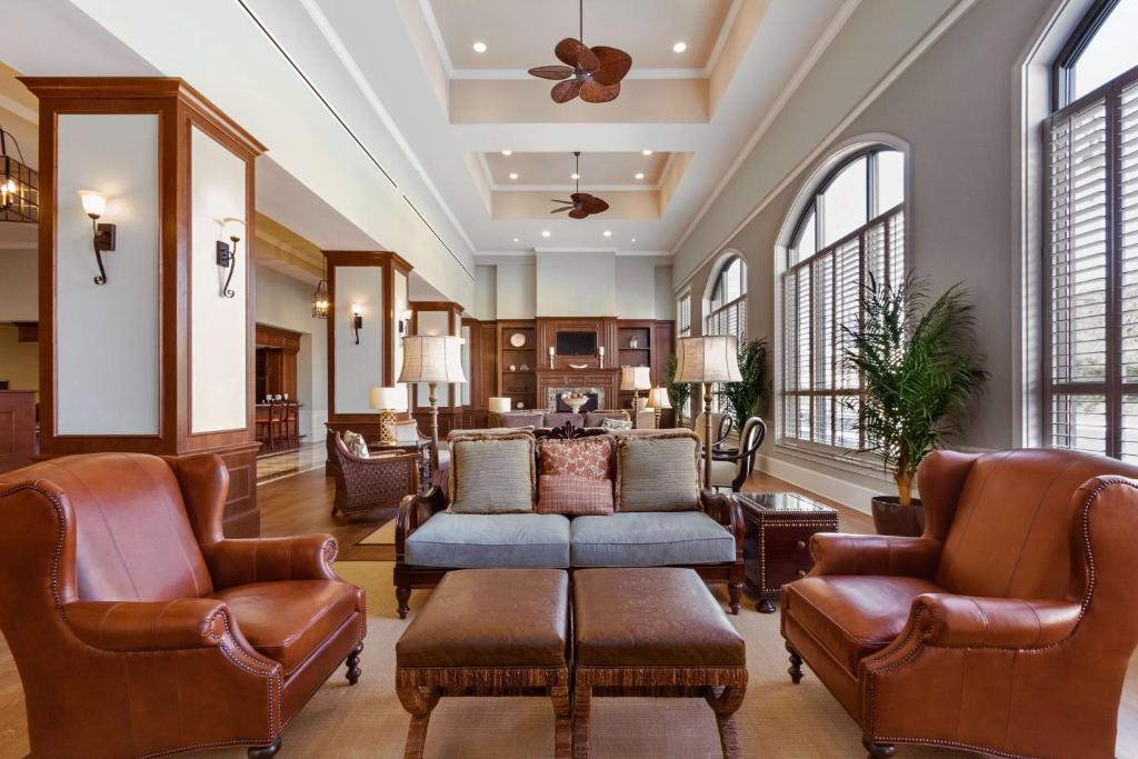 Embassy Suites by Hilton Savannah Historic District image