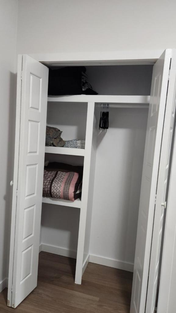 Modern 2 Bedroom Basement Suite at West Edmonton photo 3