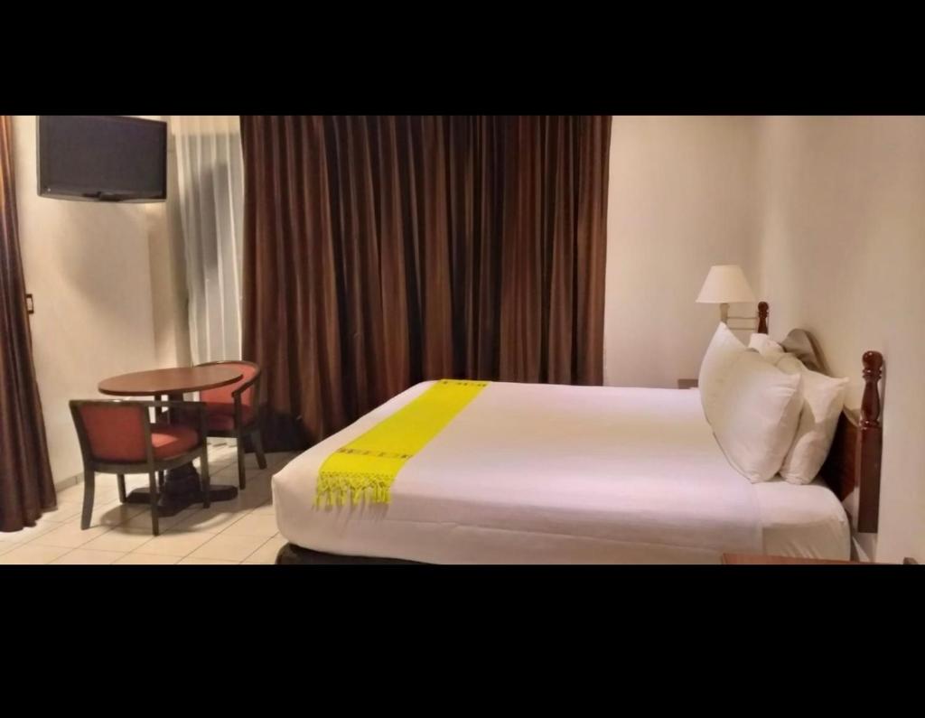 HOTEL REAL FLOR DE MARIA photo 4