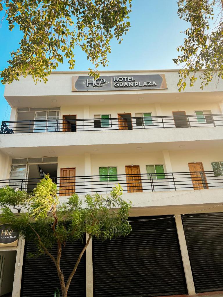 HOTEL GRAN PLAZA