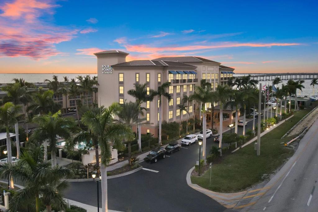 Four Points by Sheraton Punta Gorda Harborside image