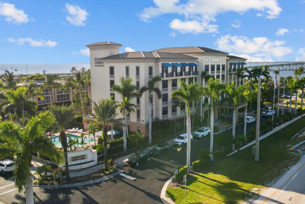 Four Points by Sheraton Punta Gorda Harborside photo 3