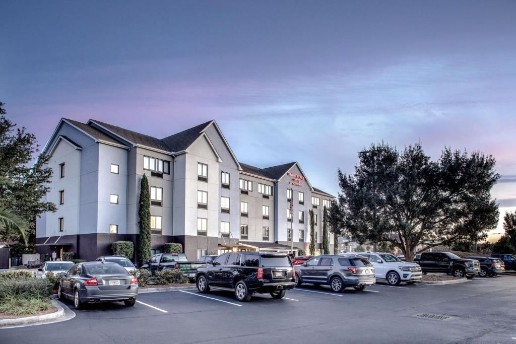 Towneplace Suites by Marriott Savannah Airport image