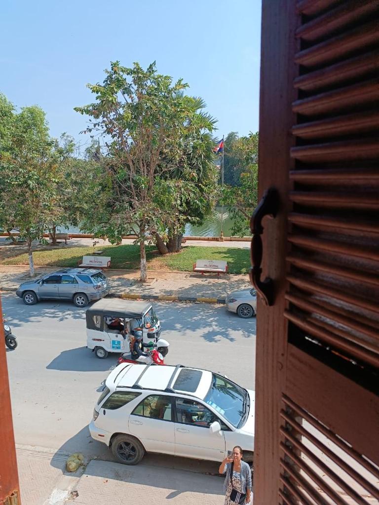 ML rental Battambang photo 4