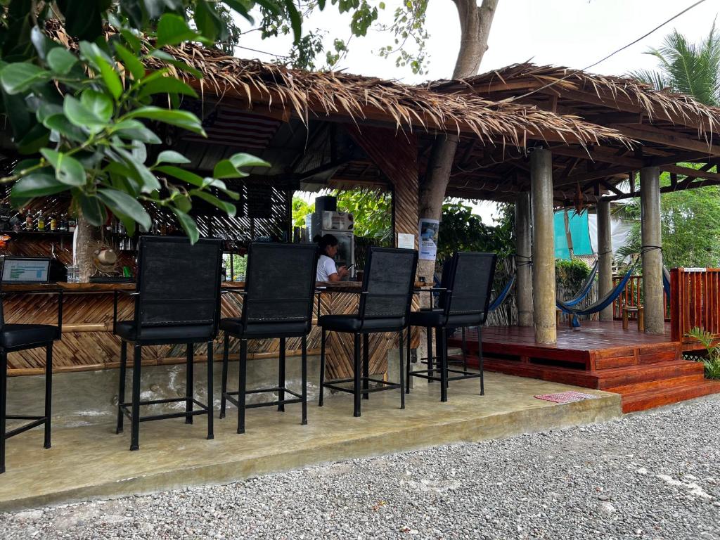 The Backyard Inn