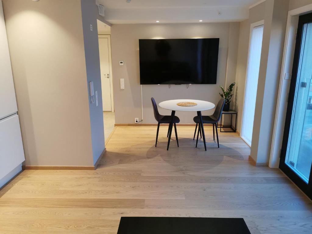 Svolvær city center apartment photo 1