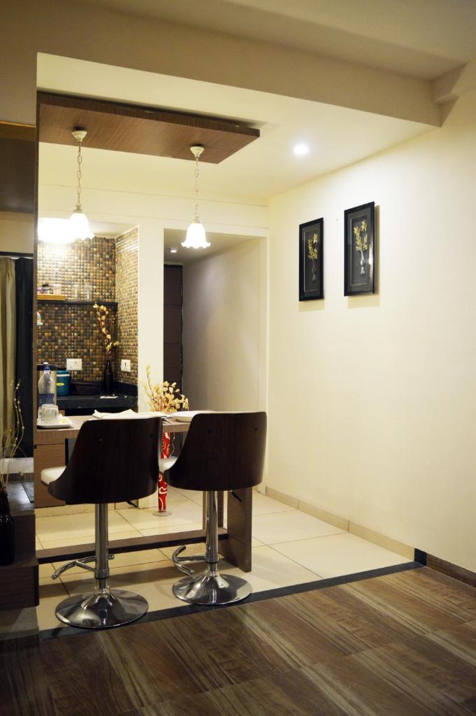 Presidency Studios, Alkapuri, Vadodara photo 3
