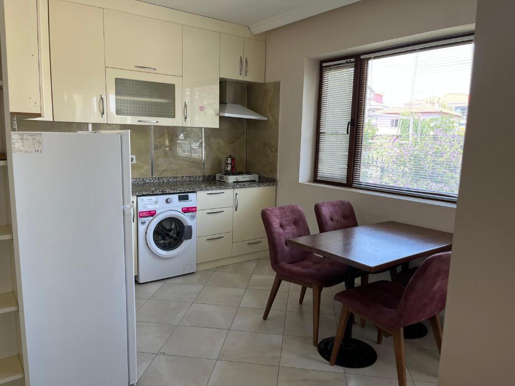 Teos Inn Holiday Apartments photo 3