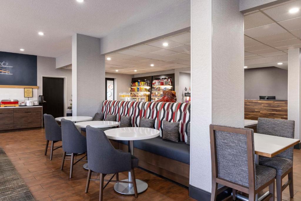 Hampton Inn Athens photo 2
