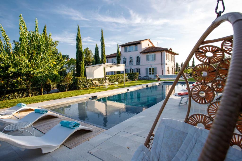 Villa Montefalcone: Charm, Private Pool, and Chef photo 3