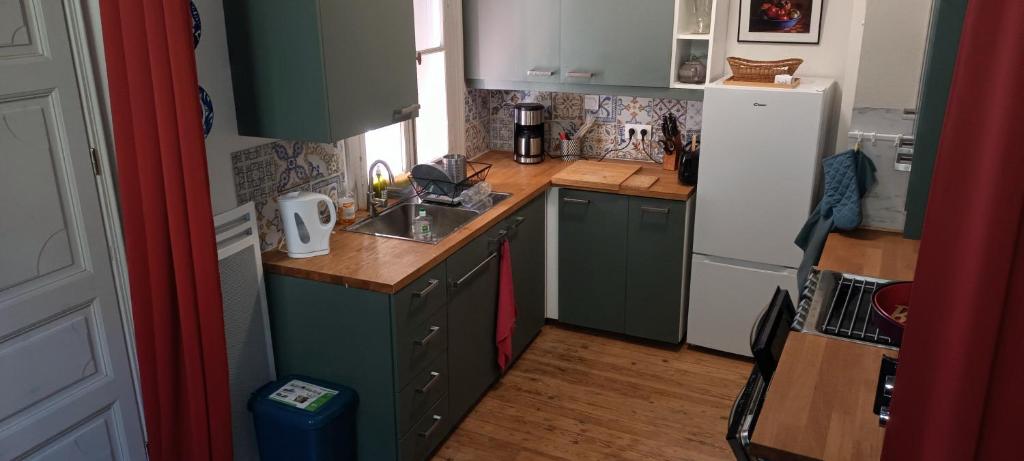 Charming apartment - Lectoure - gers photo 3