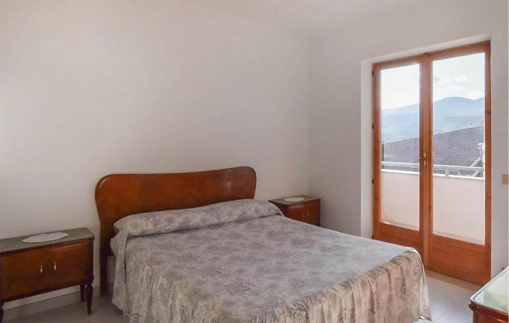 2 Bedroom Gorgeous Apartment In Badolato Marina photo 2