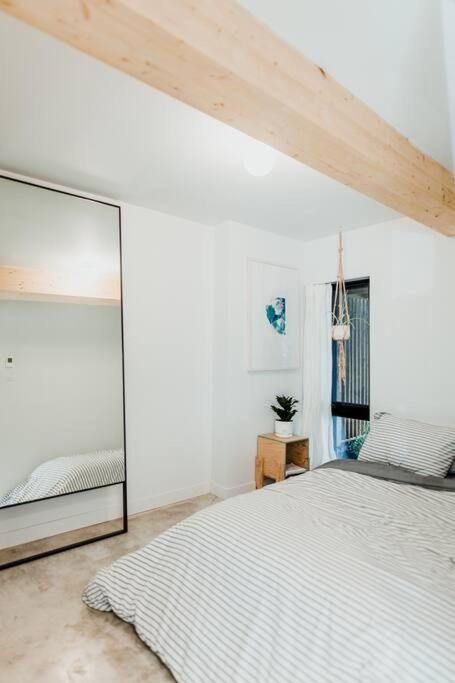Le Duplex St-Sauveur, Maison entière photo 3