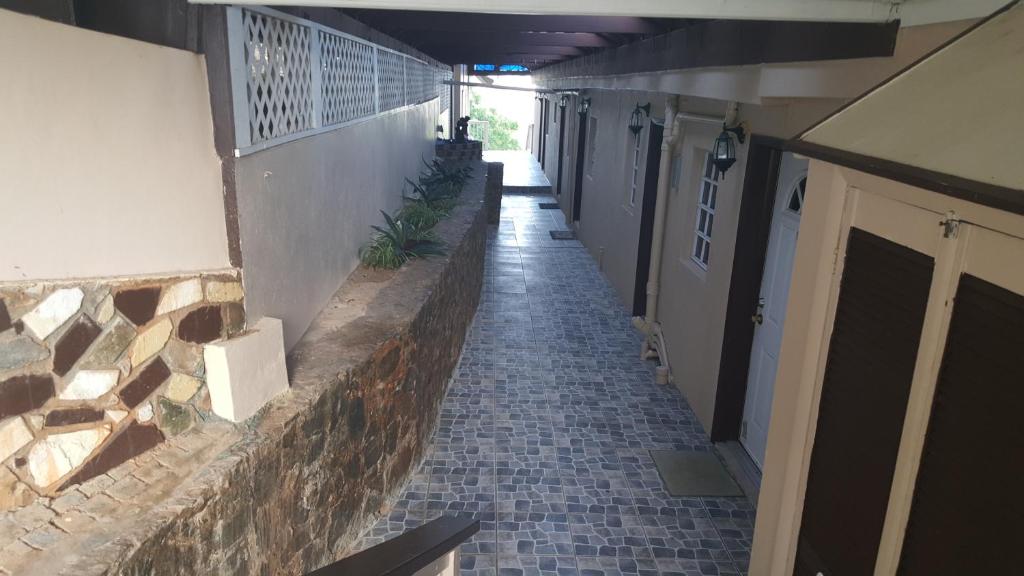 Sunset Gardens Guesthouse photo 1