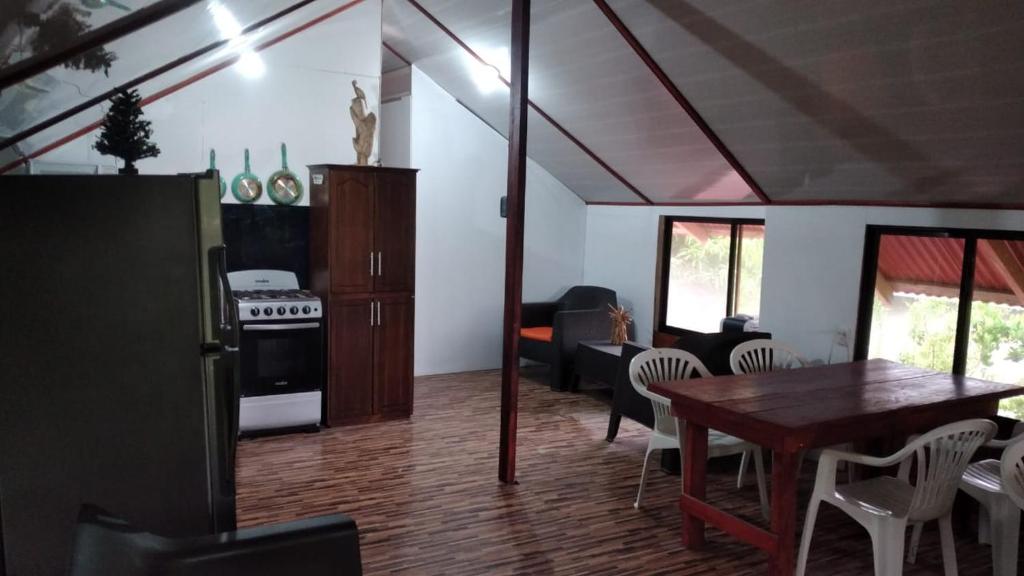 Amaya's Hostel photo 2