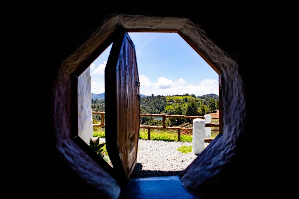 Hobbit Hotel Ecolodge- Guatapé