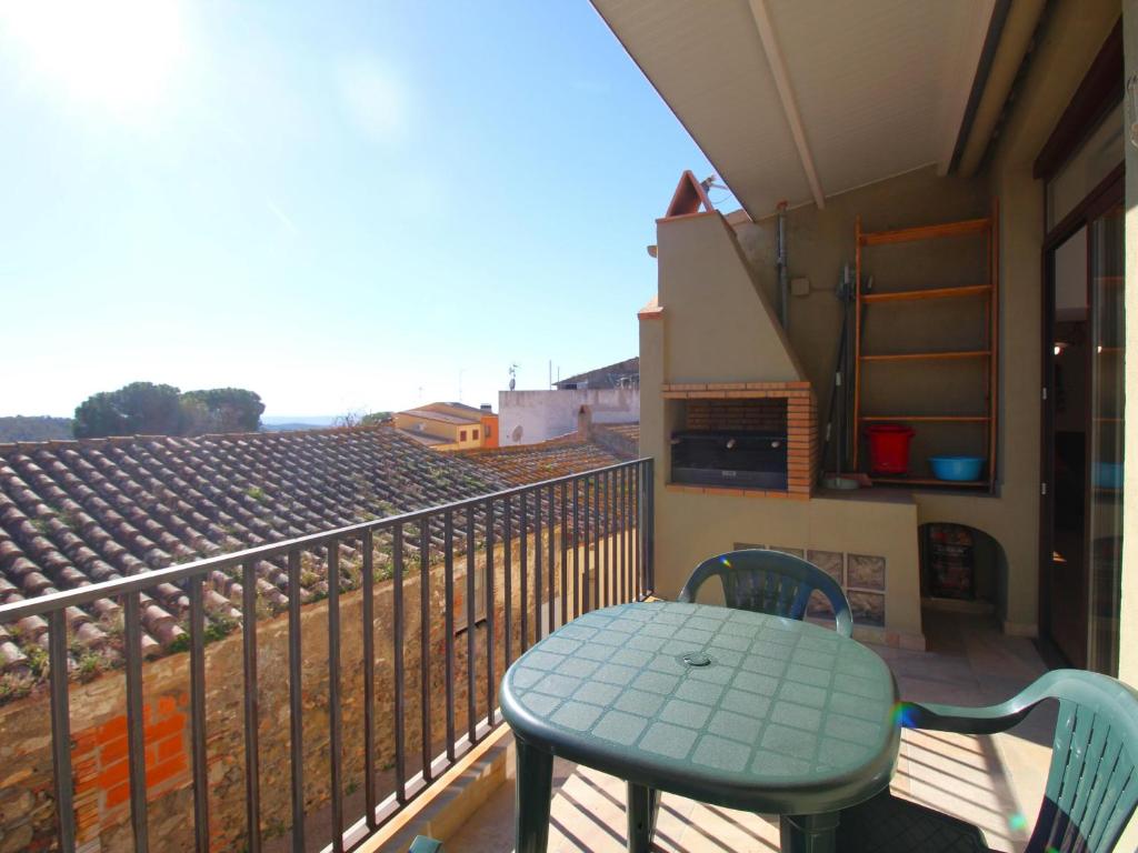 Apartamento Vilamaniscle, 3 dormitorios, 6 personas - ES-228-169 photo 2
