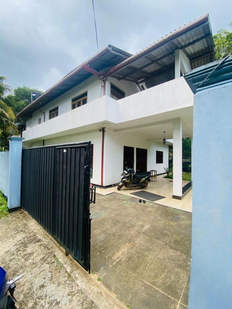 Prabodha House photo 2