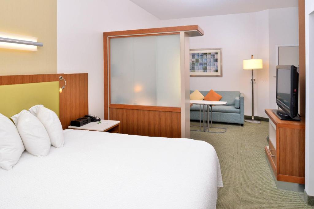 SpringHill Suites by Marriott Kingman Route 66 image