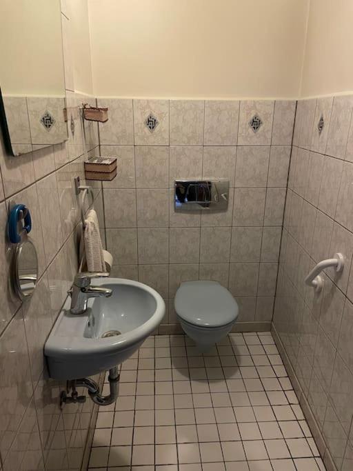 Monteurwohnung, 4 Schlafzimmer photo 2