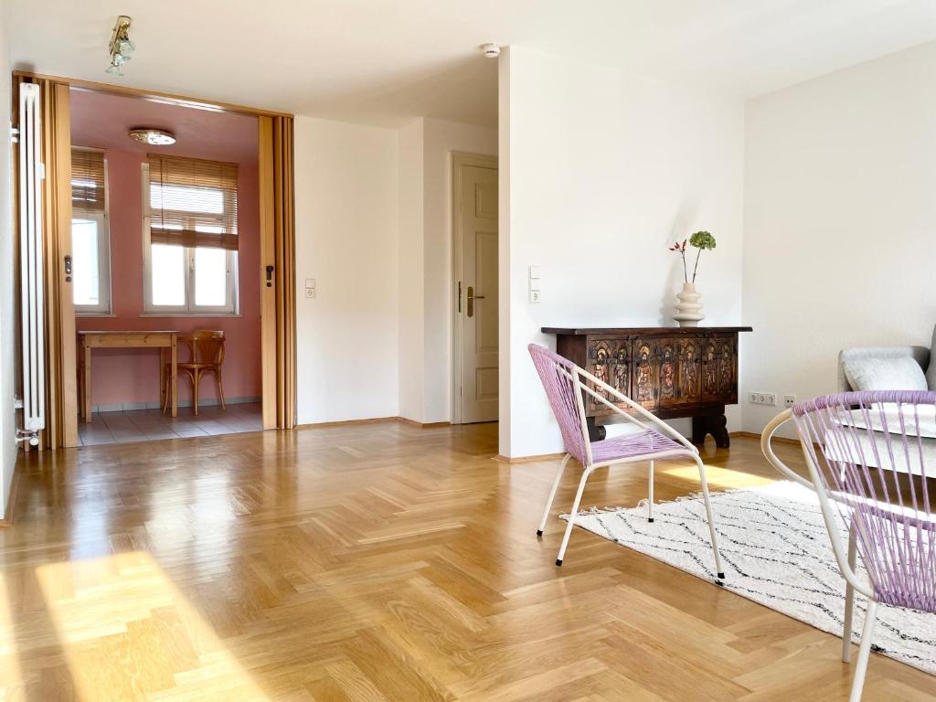 Modern Design 3-Bedroom Appartement, Central, Beliebt photo 4