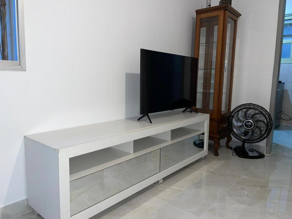 Quarto e sala 100 mts da praia photo 1