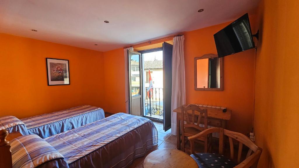 HOSTAL ALBE photo 4