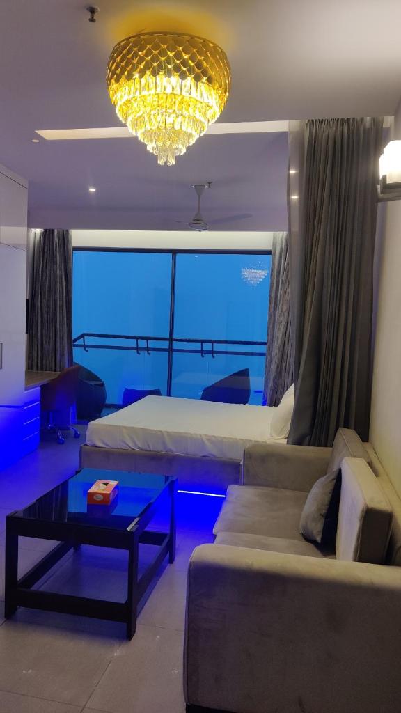 Sky view room