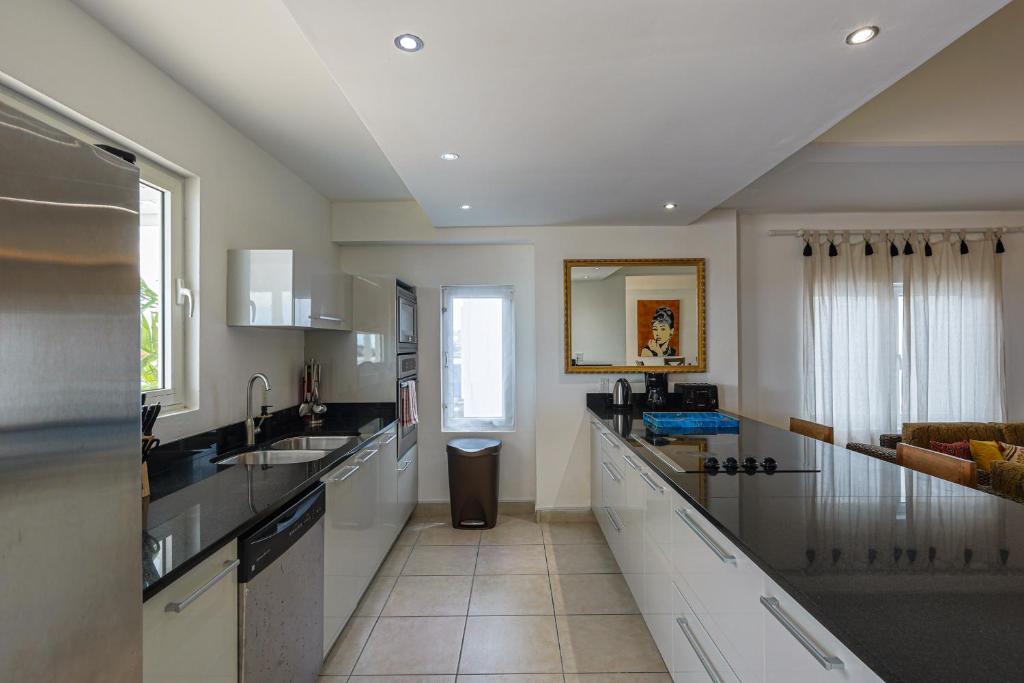 Azur Blue Ocean Retreat Penthouse photo 3