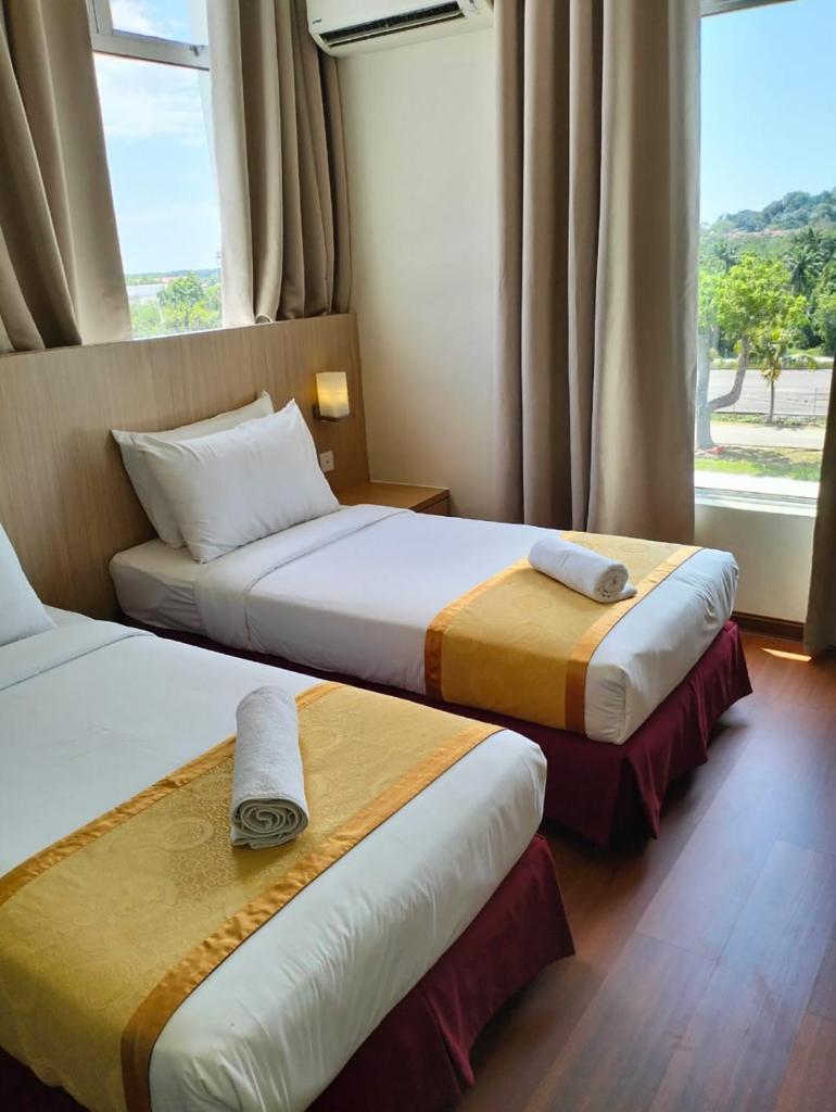 Sunflower World Hotel photo 2