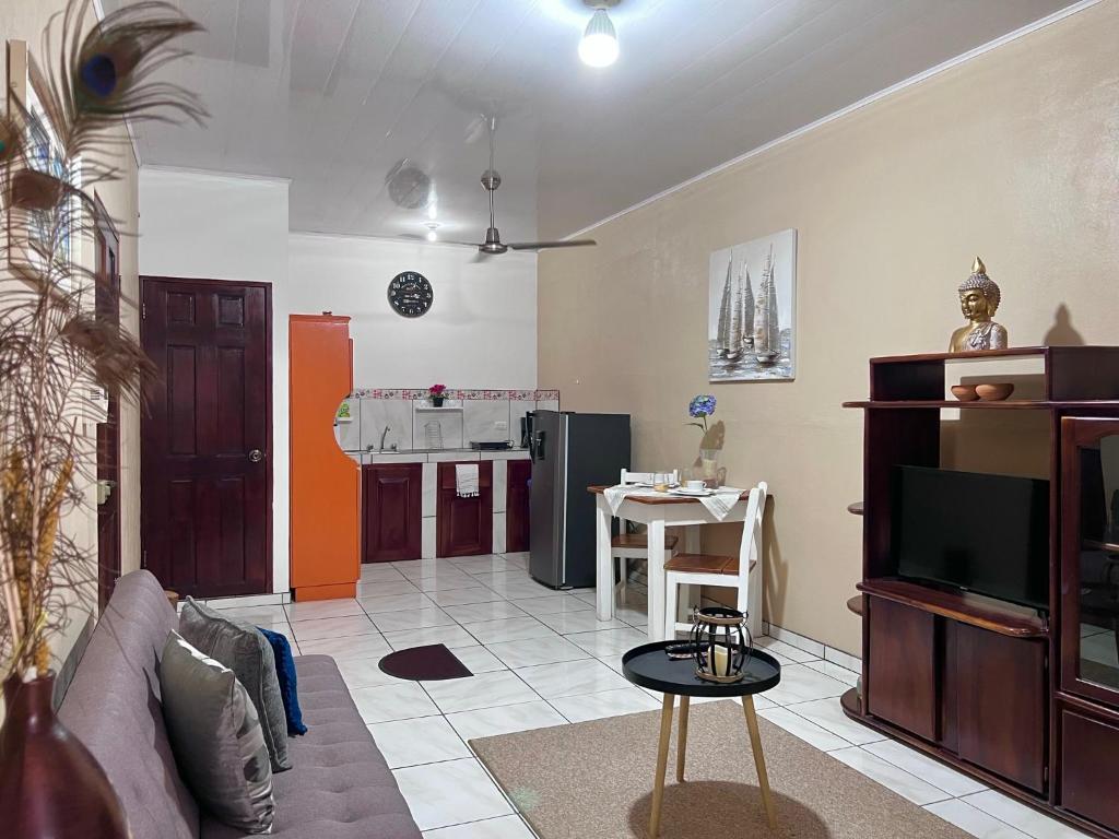 Casa Tatich AC near Guanacaste Airport photo 4