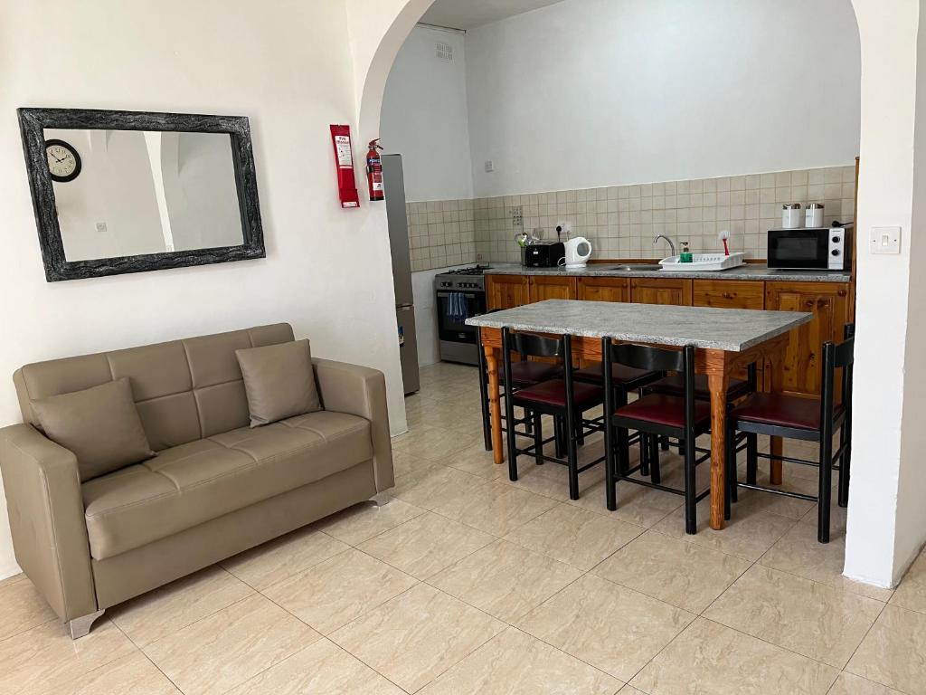 Gozo Belle Mare Apartments photo 4