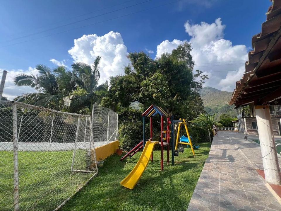 Finca Los Mangos photo 3