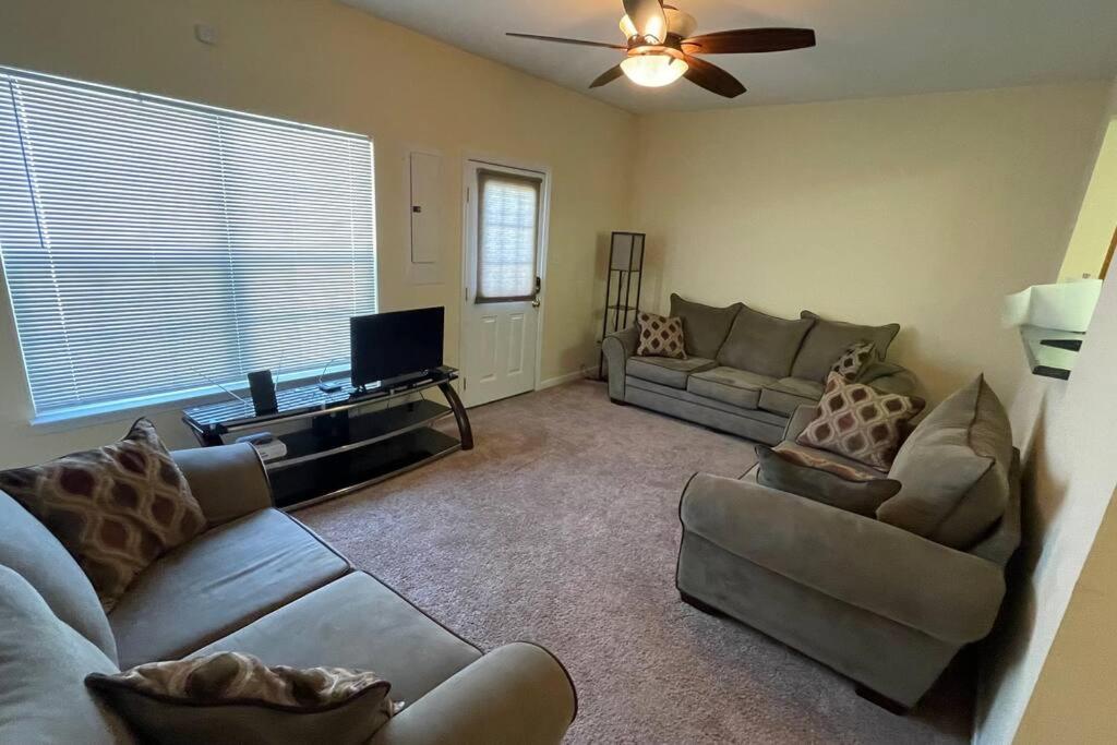 Spacious 3-bedroom townhouse with 2 1/2 baths. image