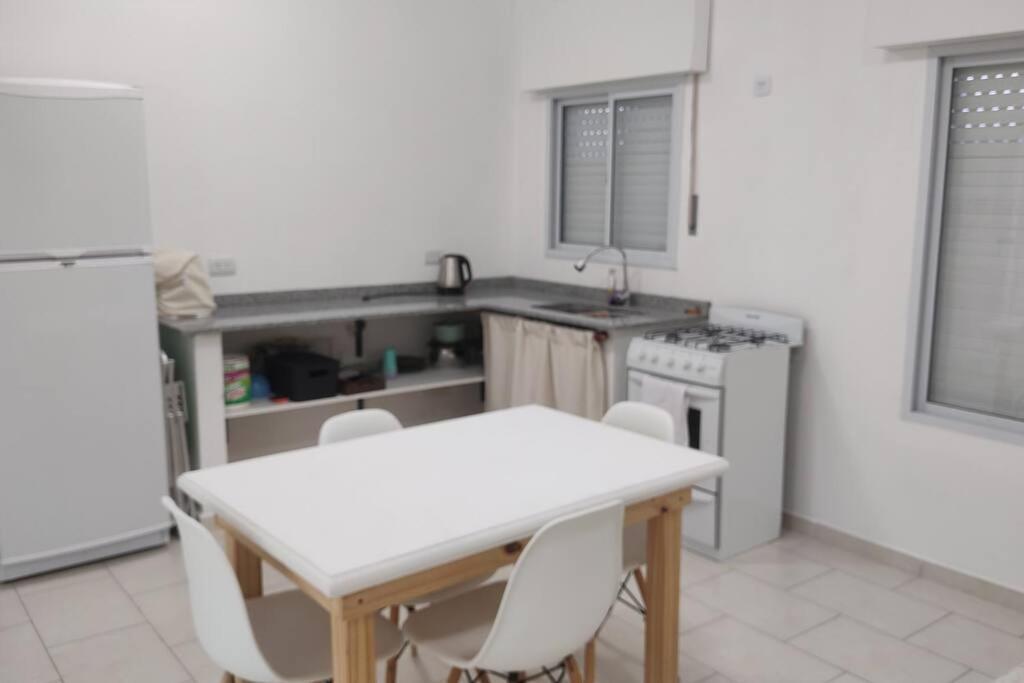 Casa en Gualeguaychú, se abona en dolares o pesos al cambio blue photo 1