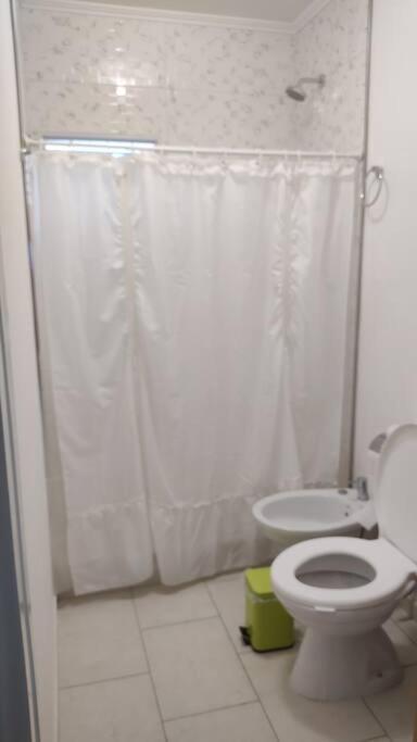 Casa en Gualeguaychú, se abona en dolares o pesos al cambio blue photo 2