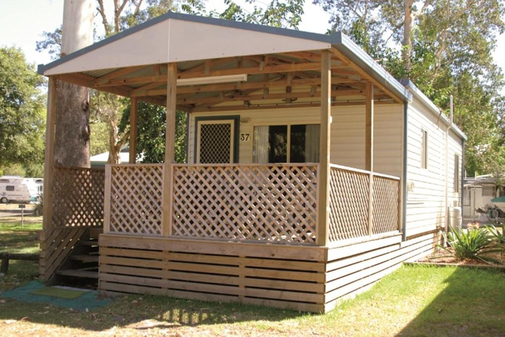 Smugglers Cove Holiday Village photo 3