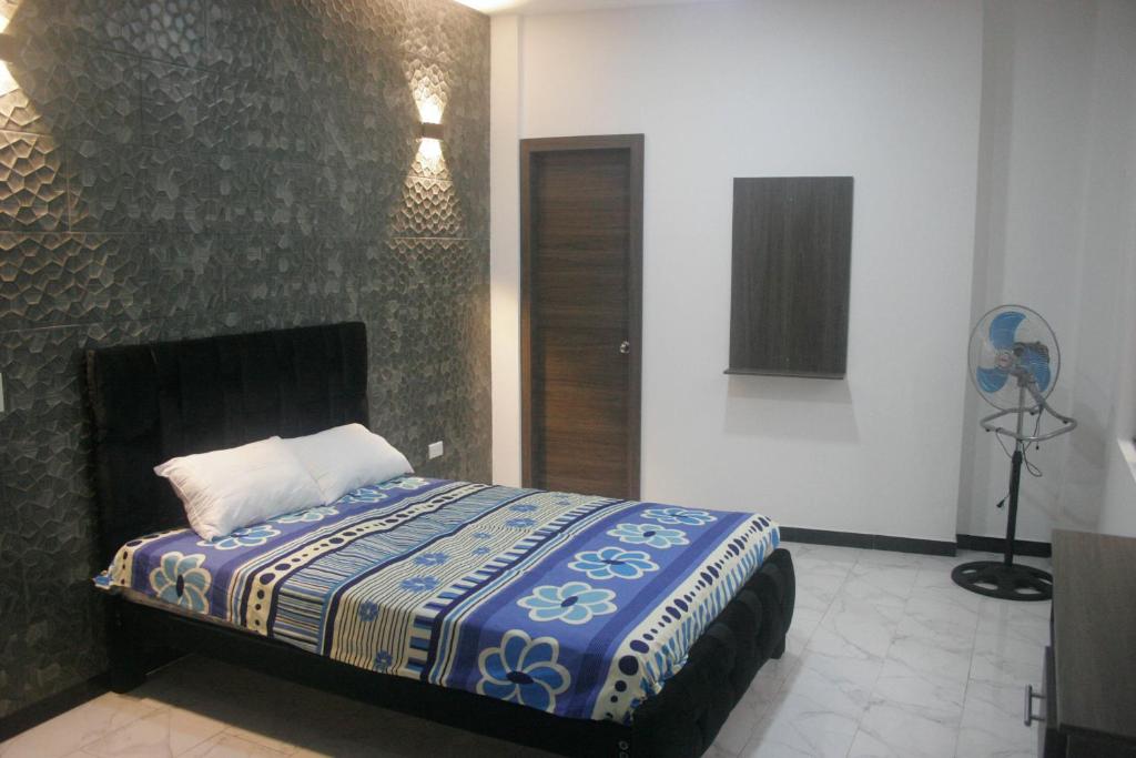 Casa cerca del Terminal de SANTO DOMINGO photo 3