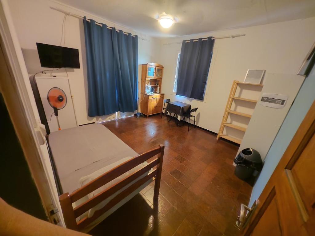 LocaTriolet2 photo 2