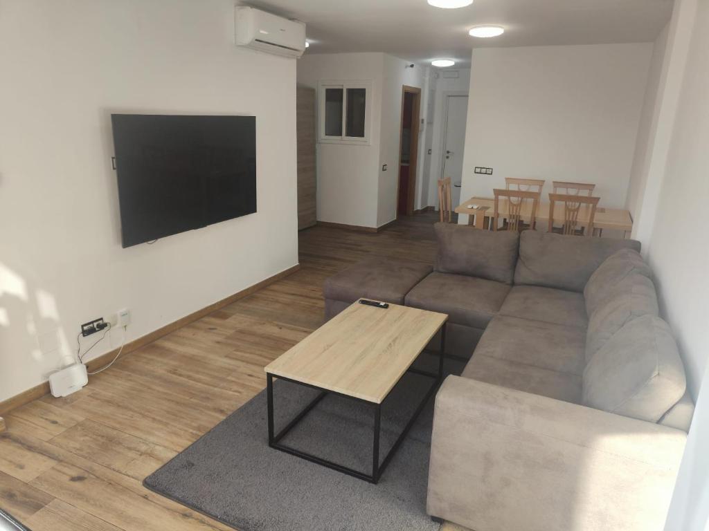Lovely Flat Fira Barcelona photo 3
