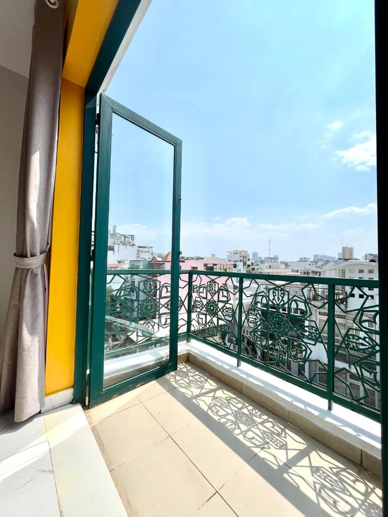 Luxury Home Sai Gon 3