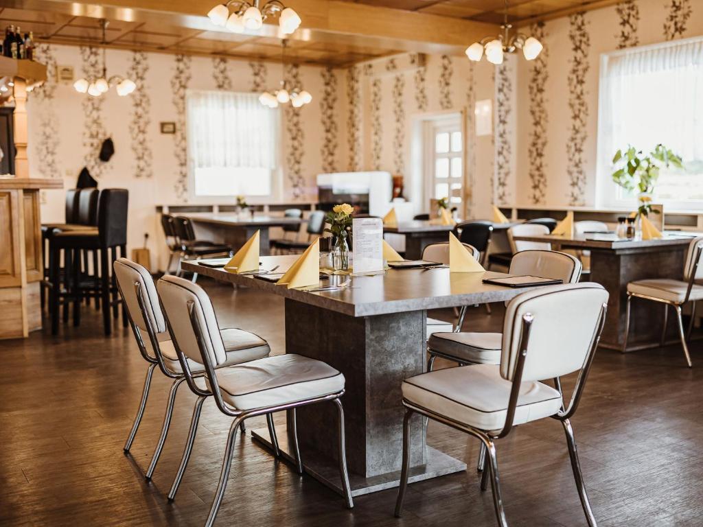 REBENTISCH - Hotel FERIENWOHNUNGEN Restaurant photo 3