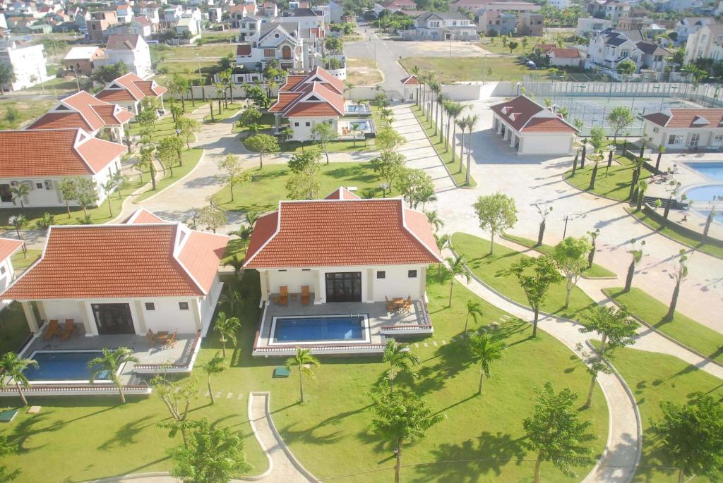 Ban Thach Riverside Hotel & Resort