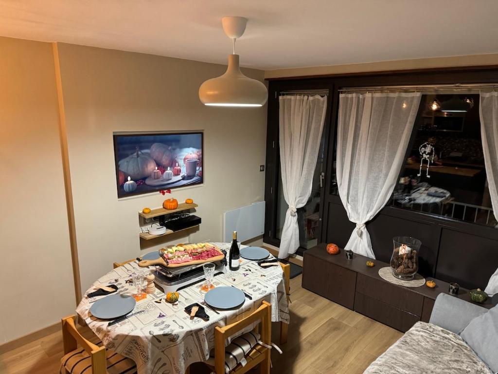 Studio Les Chalmettes 4 Personnes au pied des Pistes Wifi - Balcon - Parking photo 4
