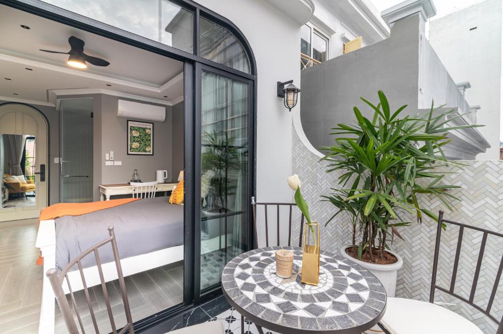 SaziHome Lý Nam Đế