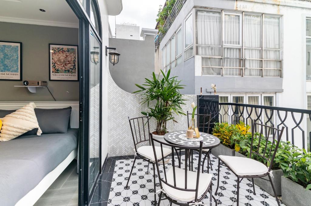 SaziHome Lý Nam Đế