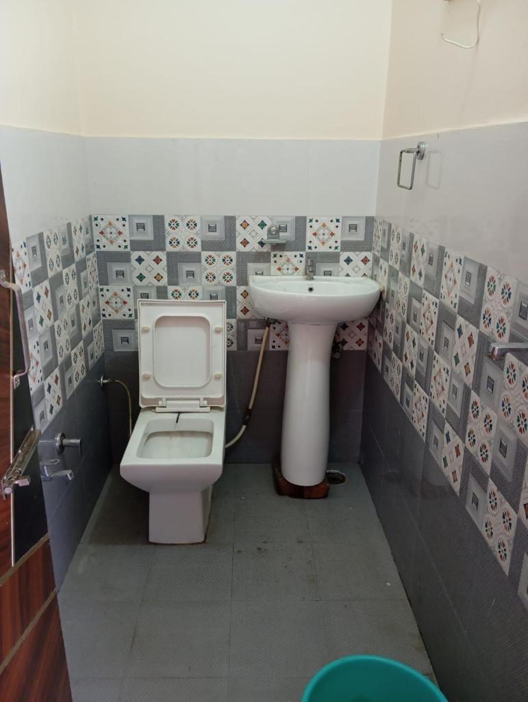 Hotel Subash inn photo 3