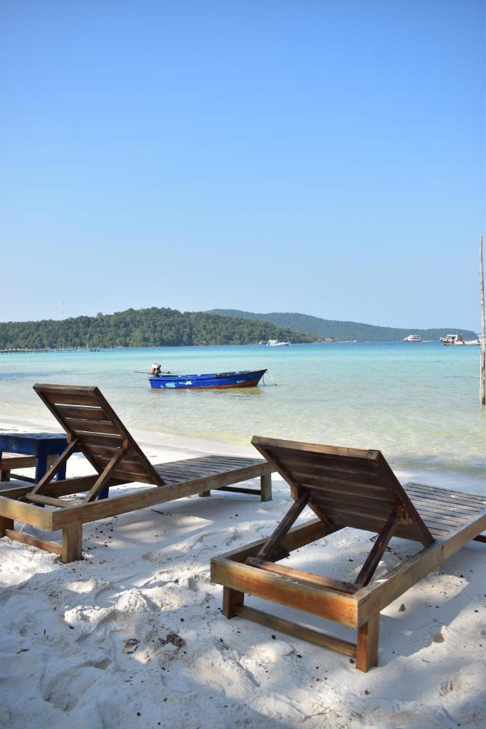 The Big Easy Koh Rong Samloem photo 3