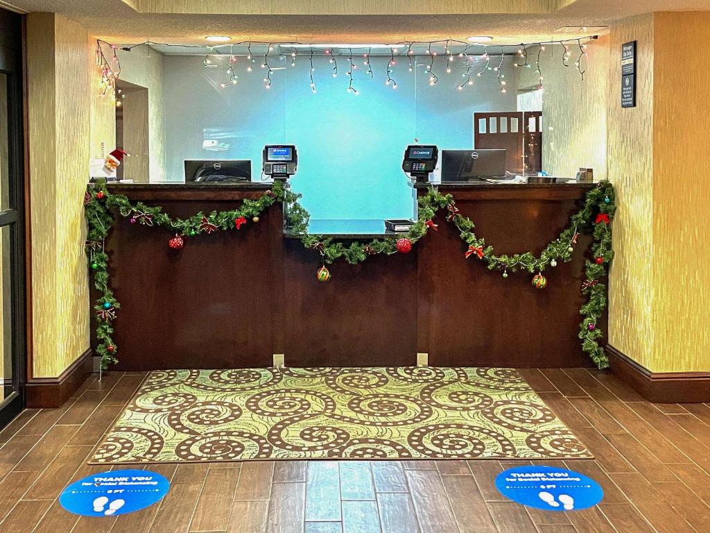Comfort Inn Darien - North Brunswick photo 3
